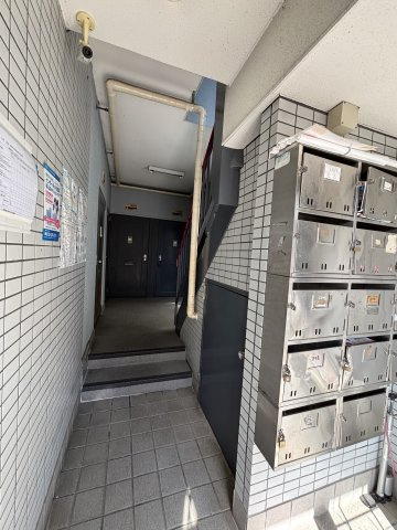 サンシャイン香里園Vのロビー