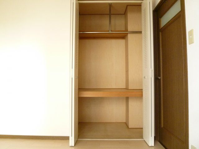 難波パークハウスの収納
