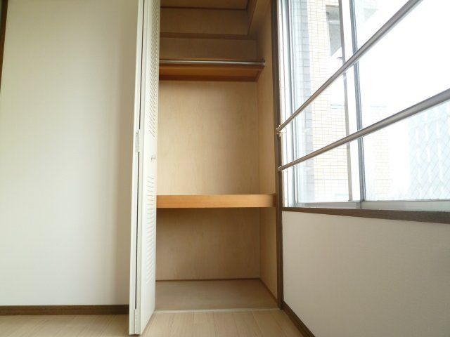 難波パークハウスの収納
