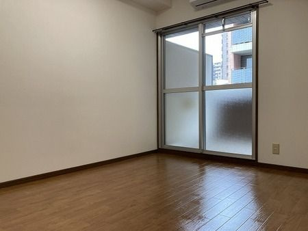 難波パークハウスのキッチン