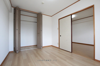 【収納】 | エステートマンション | たっぷりとした収納スペースです
エステートマンション　302号室　2024/6/7撮影