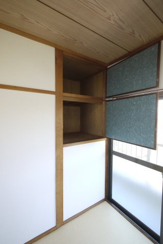 新丸栄コーポの収納
