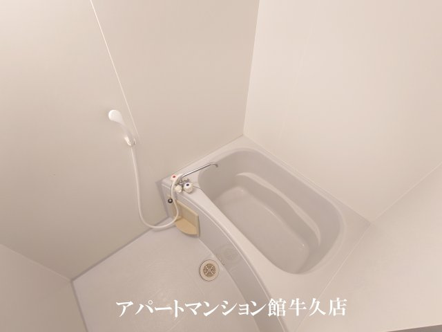 レオパレスウォーターレイⅡの浴室