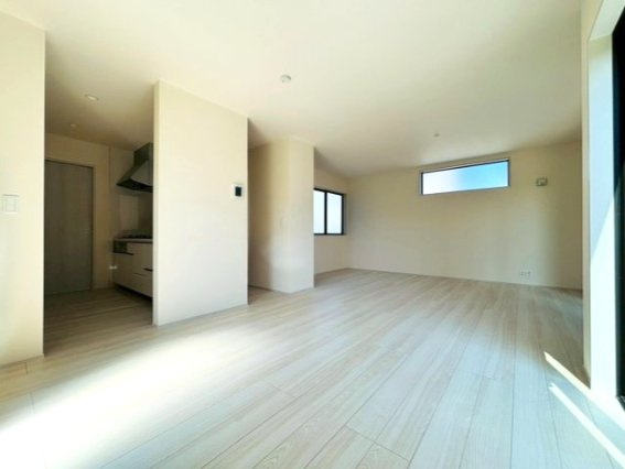 あきる野市上代継　分譲住宅　2号棟の居間・リビング