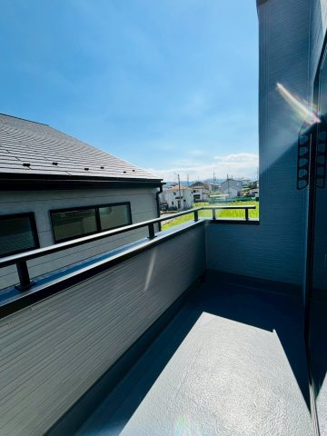 あきる野市上代継　分譲住宅　2号棟のバルコニー|2階6.5帖洋室