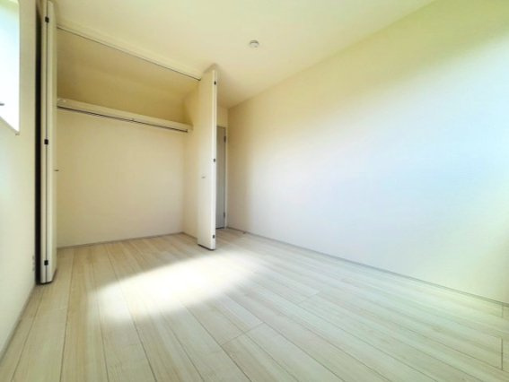 あきる野市上代継　分譲住宅　2号棟の洋室|2階5.7帖洋室
