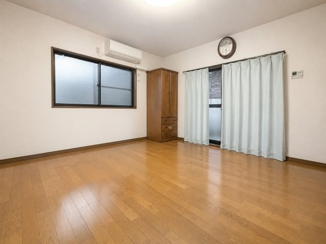 千代田町の居間・リビング|LDK12.5帖（写真は家具を削除したイメージ画像）