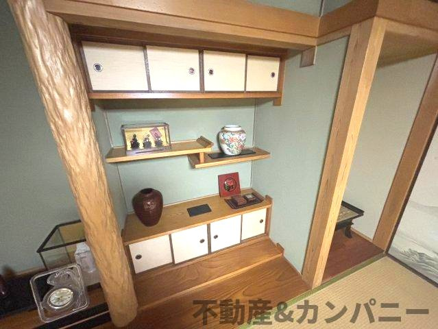 松山市衣山5丁目の中古戸建の和室|趣のある和室です