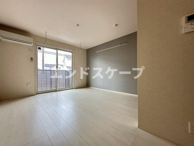 ローズハイツの居間・リビング|高崎、前橋のお部屋探しはエンドスケープまで！お客様の理想お聞かせ下さい♪