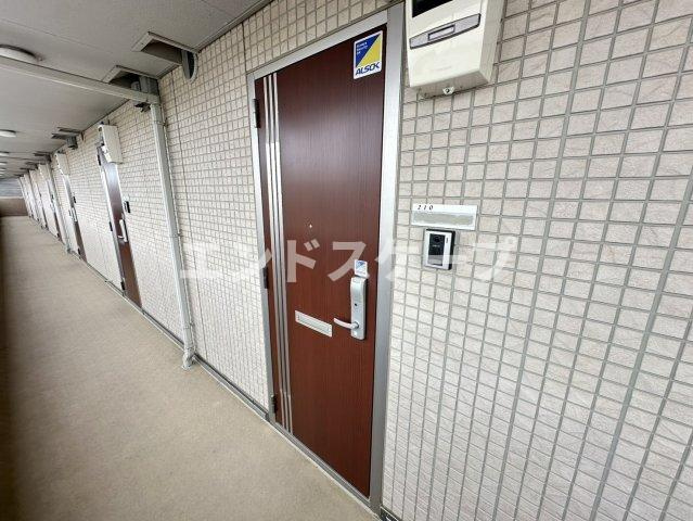 ローズハイツの玄関|高崎、前橋のお部屋探しはエンドスケープまで！お客様の理想お聞かせ下さい♪