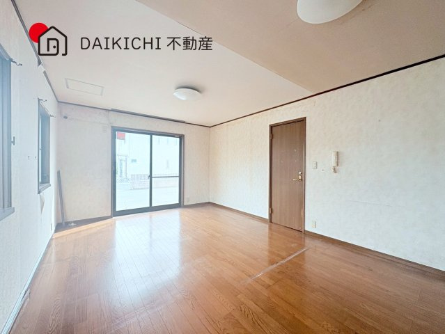 【居間・リビング】 | 羽生市大字下新田　中古戸建