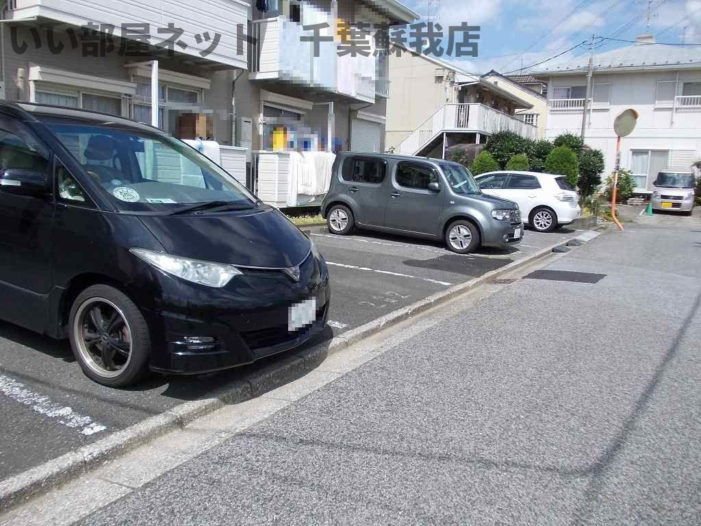 ラ・メールⅡの駐車場|駐車場完備です
