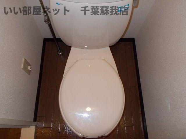 ラ・メールⅡのトイレ|ゆったりとした空間のトイレです