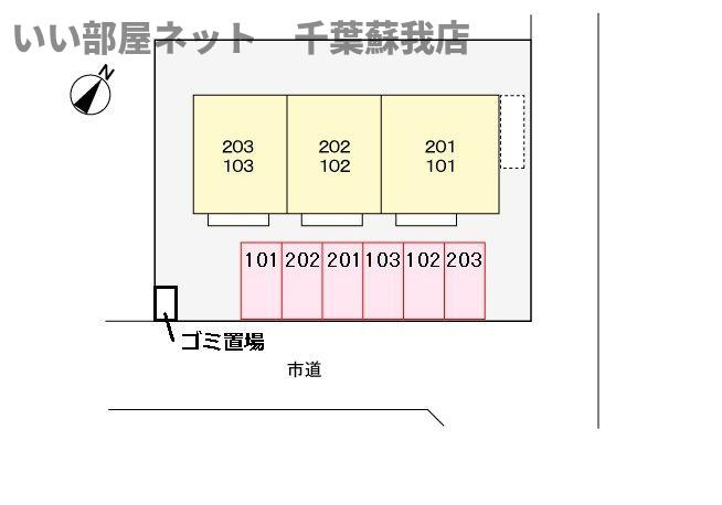 ラ・メールⅡの駐車場