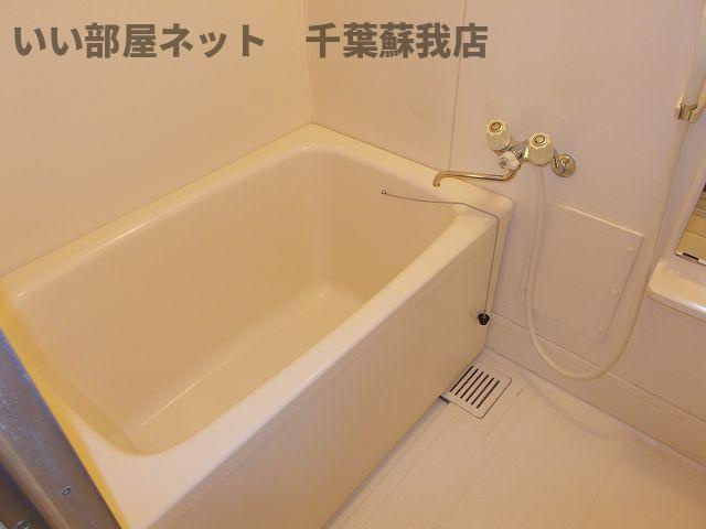ラ・メールⅡの浴室|コンパクトで使いやすいお風呂です