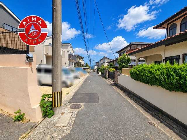 福岡市南区屋形原3丁目第10-3棟（2号棟）の外観|前面道路含む現地の写真です。