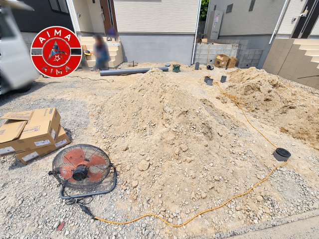 福岡市南区屋形原3丁目第10-3棟（2号棟）の外観|広々した駐車場です。