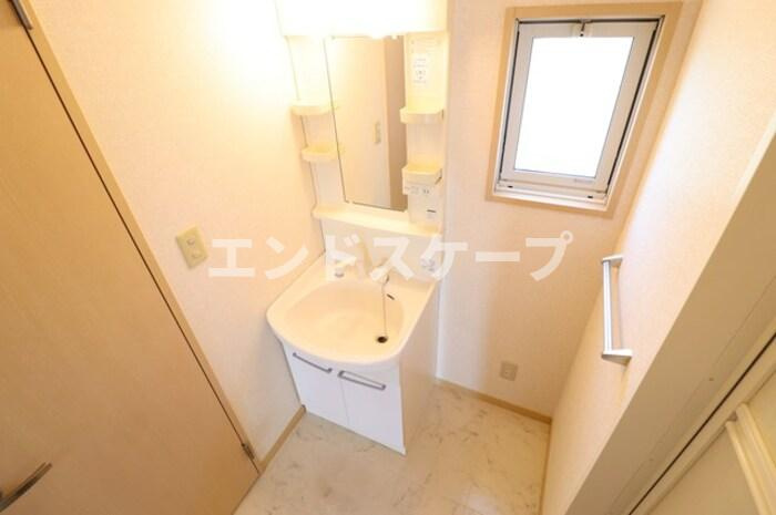 ヴィラ・ブルーノ　Ｃの洗面所|高崎、前橋のお部屋探しはエンドスケープまで！お客様の理想お聞かせ下さい♪