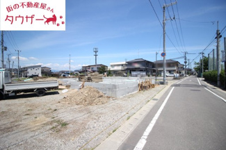 【外観】 | 芳賀小学校・郡山第四中学校区　GRADLE GAEDEN 郡山市横塚　第１１　全５棟　２号棟 | 駐車スペース３台～４台可能です！　外水道もついていますので洗車に便利です♪