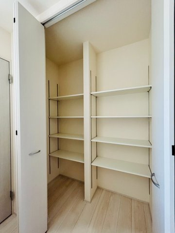 あきる野市上代継　分譲住宅　5号棟の収納|2階収納スペース