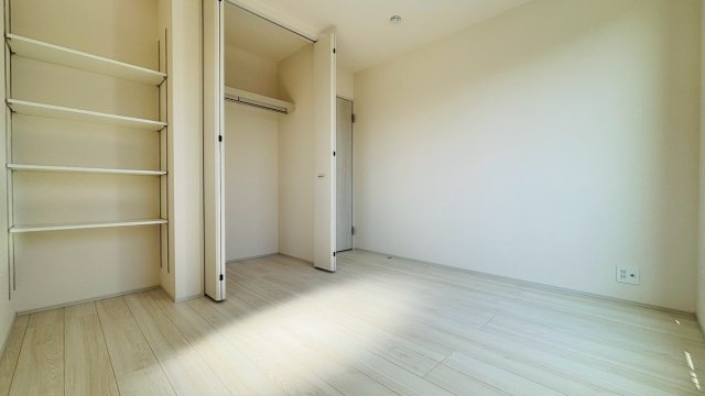 あきる野市上代継　分譲住宅　5号棟の洋室|2階5.7帖洋室