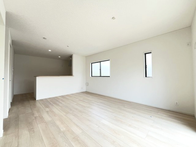 【内装】 | 福岡市東区大岳1丁目第22　3号棟（全3棟）【仲介手数料無料・0円】 | 施工例。施工例は完成時と異なる場合があります。