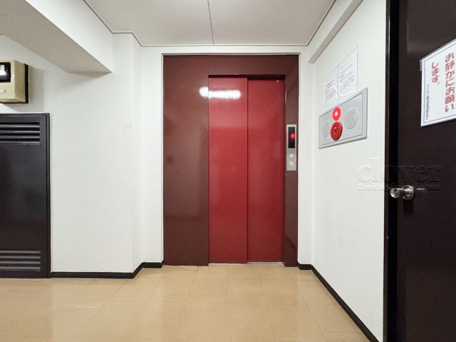【設備】 | マンション西浅草 | 無いと困ってしまう設備の筆頭がエレベーター。定期的なメンテナンスが必要な大型機械です。よく整備されていることをご確認ください。～即日のご見学可能～　お問合せはお気軽にどうぞ。