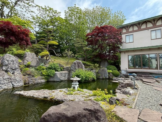レイクビュー鶴ケ岱の庭