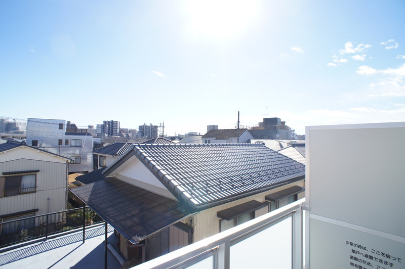 リブリ・シャルマン上戸田のバルコニー|広々としたバルコニーです