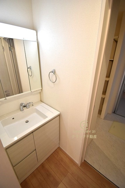 リーブルガーデン  日立市田尻町　6期　2の独立洗面台|洗面台は洗練されたシンプルなデザインでお手入れも楽です。