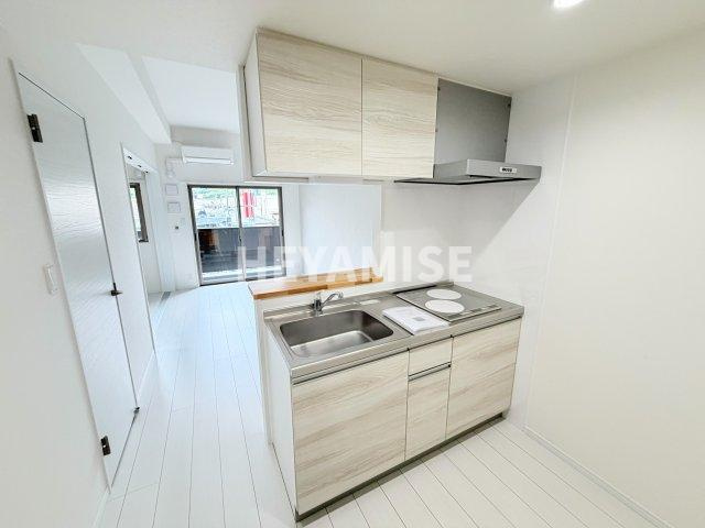 ヴィオラ矢上弐番館のキッチン|※同物件反転タイプの写真でございます※現況を優先します※