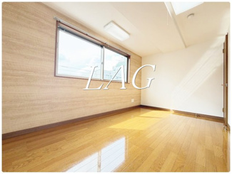 【居間・リビング】 | ペリグリンアパートメント | 洋室のお部屋です。