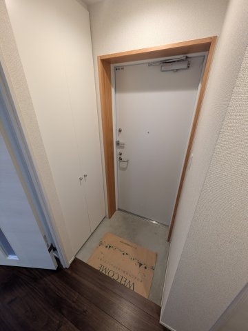 y-FlatsⅡの玄関