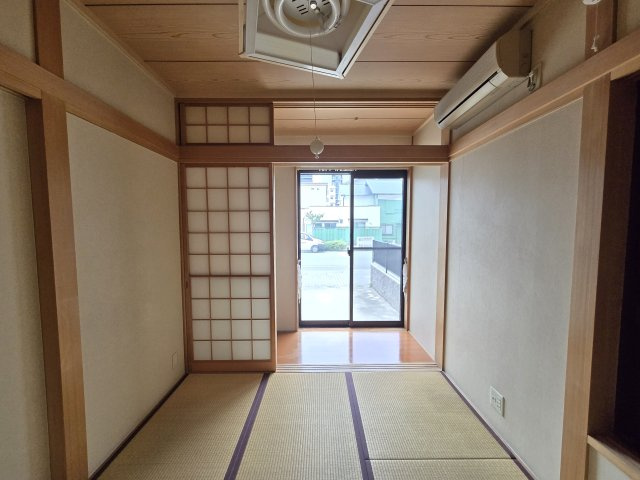 泉二丁目貸家|名古屋市の賃貸ならMy賃貸の和室|泉二丁目貸家