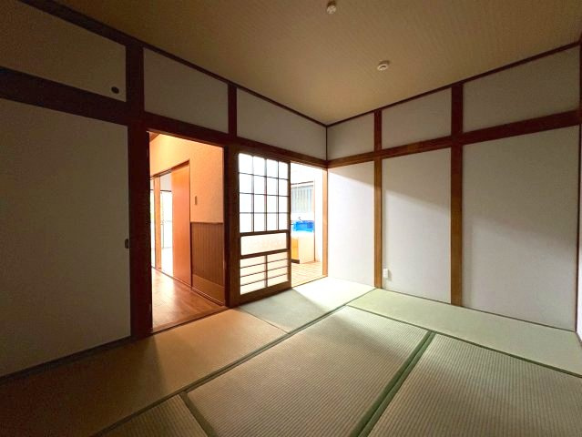 新家二丁目貸家の和室