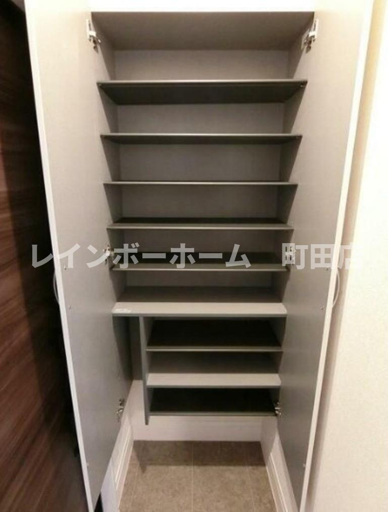 ソレアード町田※初期費用分割あと払いサービス利用可能物件の玄関