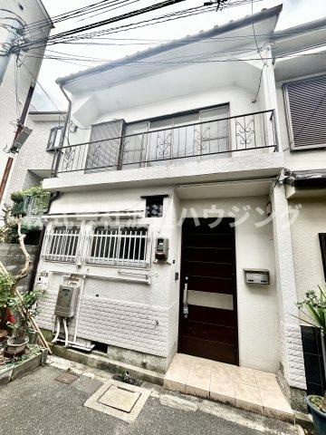 守口市東光町テラスハウスの外観