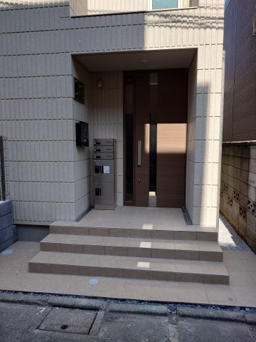 アトラスRのエントランス