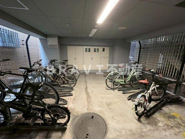 GRAND STEADY徳井町　BRAVI不動産のその他共用部分|【GRAND STEADY徳井町】駐輪場