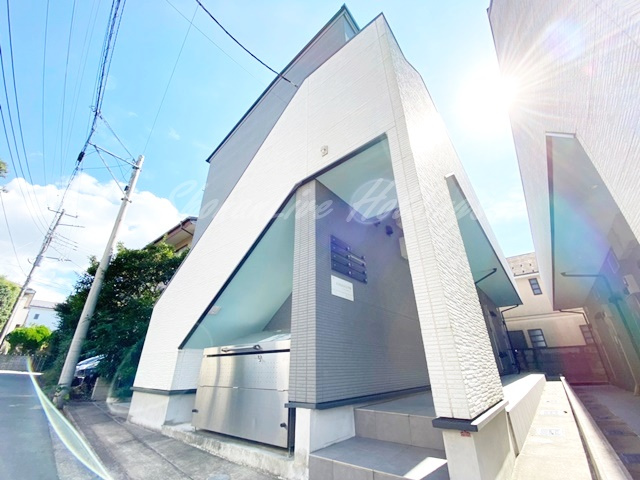 横浜市戸塚区吉田町のアパート