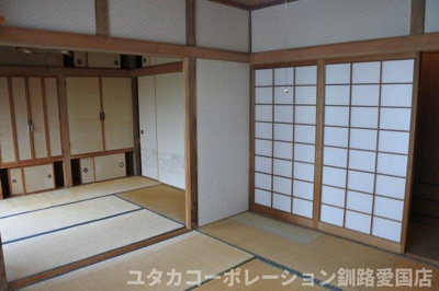 【和室】 | 緑ケ岡5丁目40-64売家 | 8畳と6畳の和室を繋げると、親族の宴会もできます！