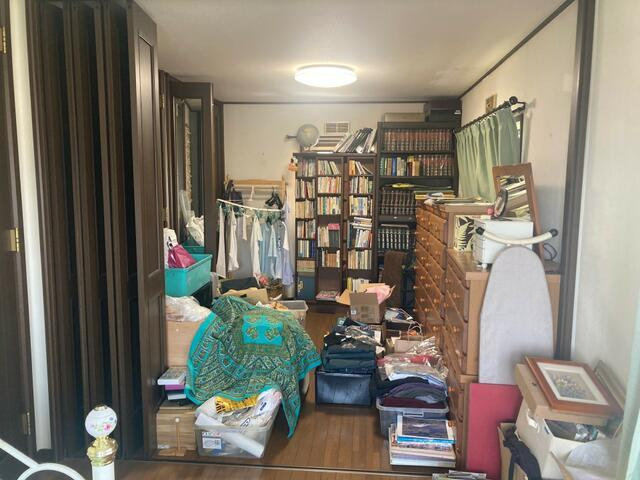 富士市中野の中古一戸建|２階６帖居室（北側） 
