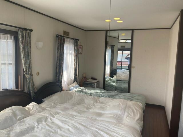 富士市中野の中古一戸建|２階１１帖寝室 