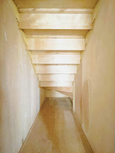 富士市中里の中古一戸建|１階廊下収納 