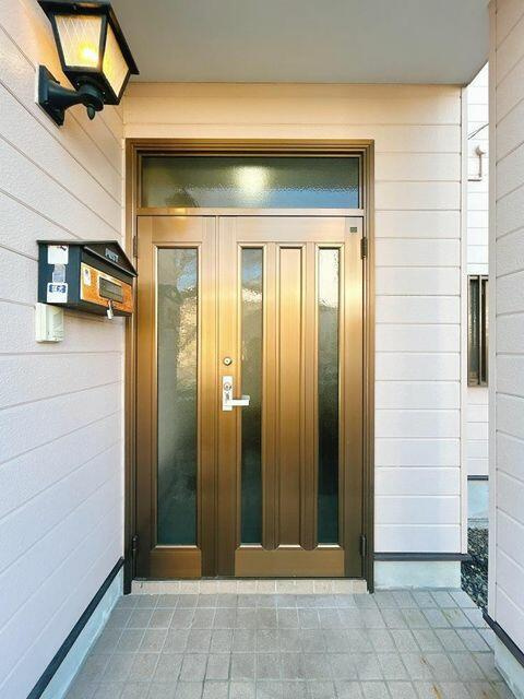 富士市原田の中古一戸建|玄関（外観） 