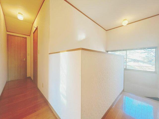 富士市原田の中古一戸建|２階廊下 