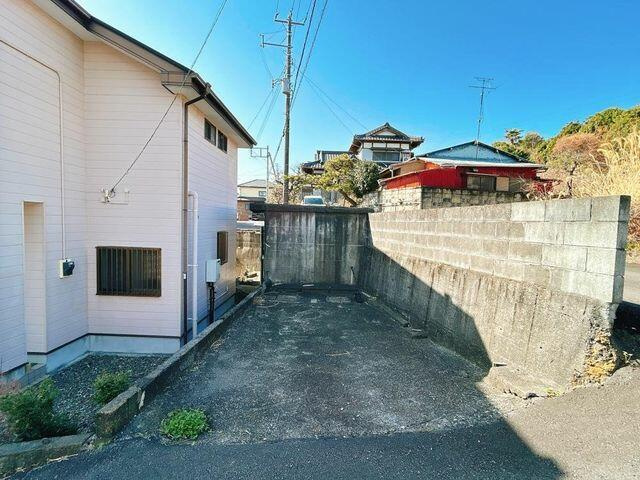 富士市原田の中古一戸建|駐車場別角度 
