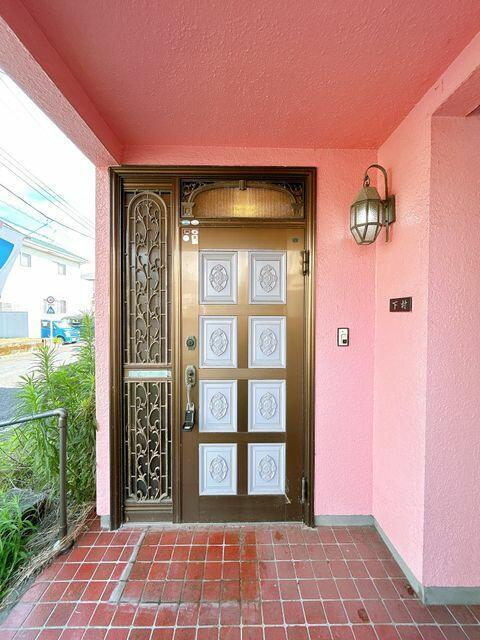 富士市中里の中古一戸建|玄関（外観） 