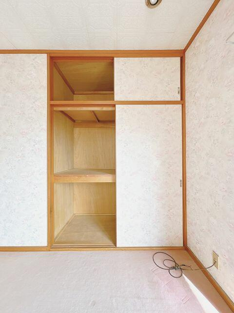 富士市中里の中古一戸建|２階洋室収納 