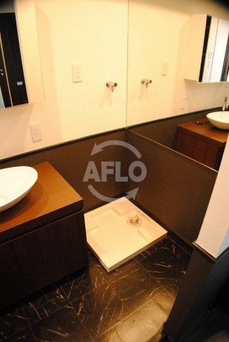 クレアジオーネ中之島西の設備|クレアジオーネ中之島西　室内洗濯パン
